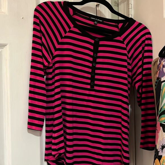 Women’s Cable & Gauge top - Picture 1 of 5